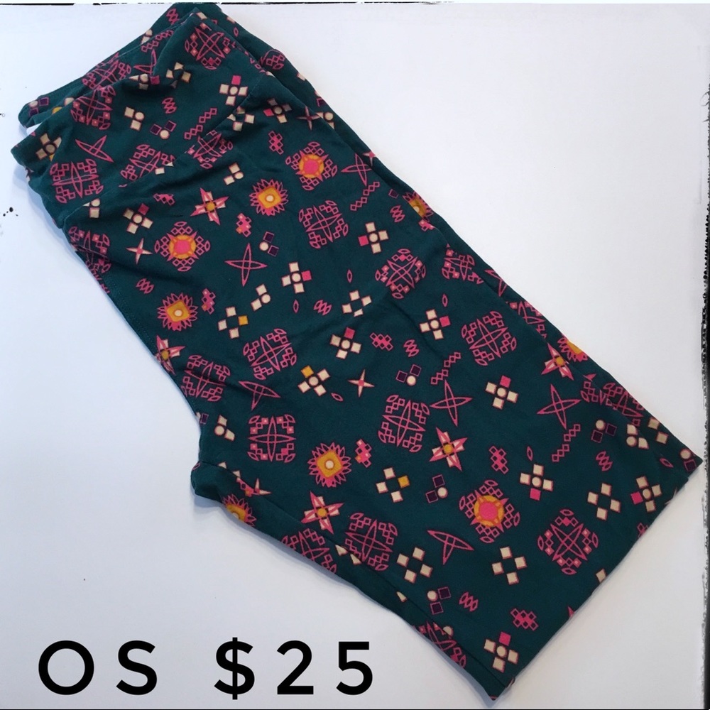 NWT OS leggings